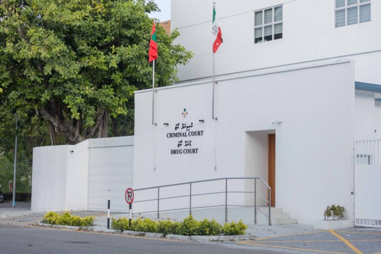 މާމަ ދަރިފުޅު މަރާލި މައްސަލައިގައި ތިން މީހަކު ޖަލަށްލާން ހުކުމްކޮށްފި