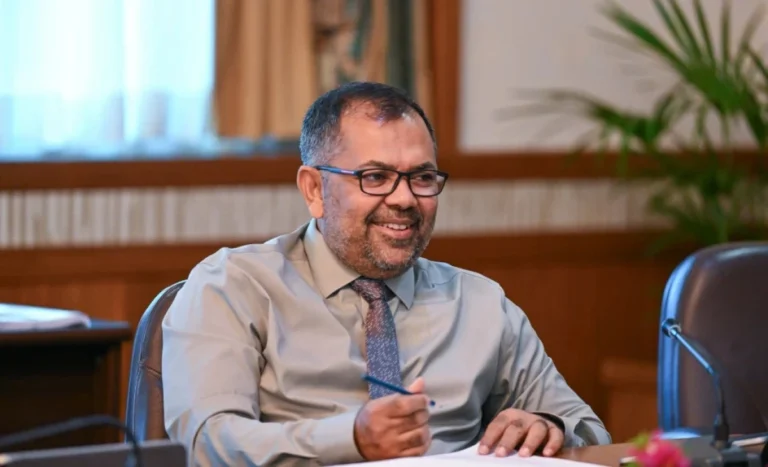 ބީއެމްއެލްއިން ވިއްކާ ސުކޫކުގެ 300 މިލިއަން ޑޮލަރު ބޭނުންކުރާނީފަތުރުވެރިކަން ފުޅާކުރަން: ޒަމީރު