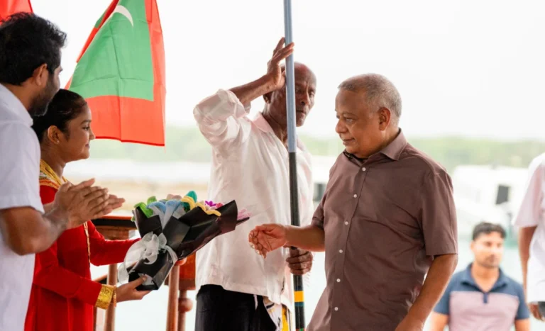 މަޖިލީހުގެ ނާއިބު ރައީސް އަޙްމަދު ސަލީމަށް އޭދަފުށީން ހޫނު މަރުހަބާއެއް