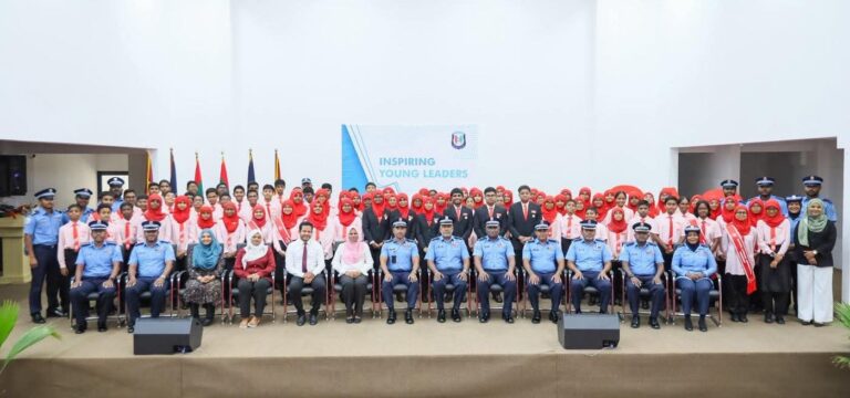 އިންސްޕަޔަރިންގ ޔަންގް ލީޑަރސް: ޕްރޮގްރާމް ކުރިއަށް ގެންގޮސްފި