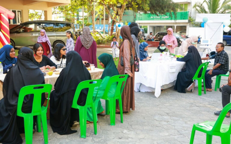 އައިޖީއެމްއެޗުން ހަކުރު ބައްޔަށް ސްކްރީން ކުރުމުގެ ހަރަކާތެއް