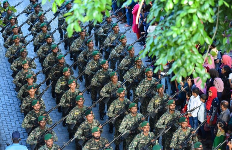 މިނިވަން ދުވަހުގެ މުނާސަބަތުގައި ބާއްވާ އަސްކަރީ ހިނގާލުން މިރޭ އޮންނާނެ