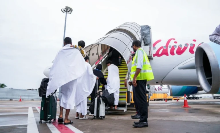 ޤައުމީ އެއާލައިނުގައި ދިވެހި ޢުމްރާވެރިން އައްޑޫން ސަޢުދީއަށް