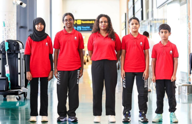 ޖޫނިއާ ޤައުމީ ޓޭބަލްޓެނިސް ޓީމު ކަޒަކިސްތާނަށް