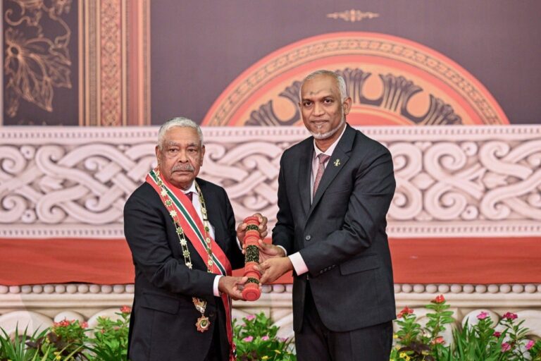 ފަތުރުވެރިކަމުގެ ބާނީ ހުސައިން އަފީފަށް ނިޝާން އިއްޒުއްދީނުގެ އިއްޒަތް އަރުވައިފި