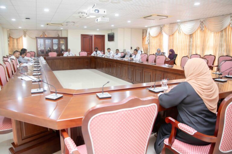 އެލްޖީއޭގެ ބޯޑަށް 2 މެންބަރުން އައްޔަންކުރަން ކޮމިޓީން ރުހުންދީފި