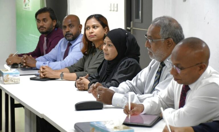 ވިހެއުމަށްފަހު މަންމަގެ ނުރުހުމުގައި ދަރިފުޅު ނެގި މައްސަލައިގައި އެޗްއާރްސީއެމްއިން މިނިސްޓްރީއަށް ވަދެއްޖެ