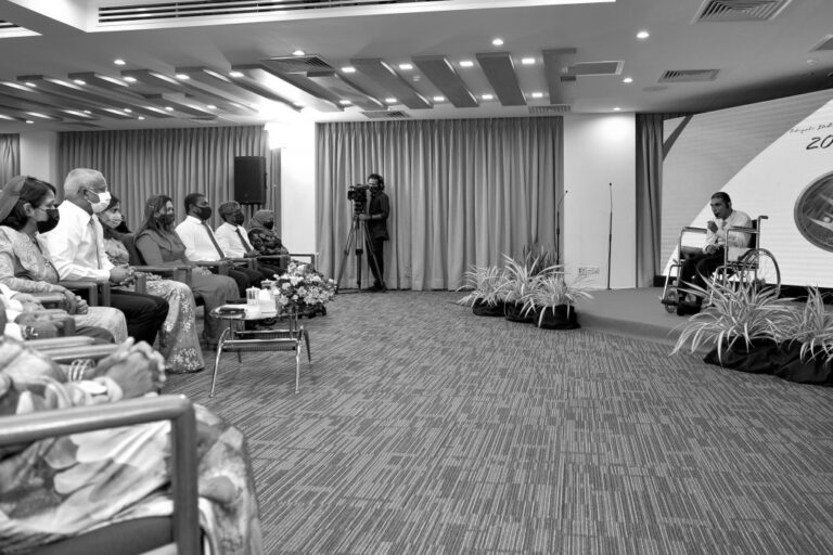 “ރިވެލި އެވޯޑު 2026” އަށް ކުރިމަތިލުމުގެ މުއްދަތު އިތުރުކޮށްފި