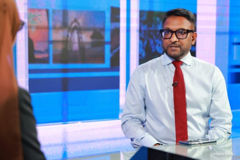 ސްޓޭޓް ފާމާގެ ހިދުމަތްތައް ފުޅާކުރަން އިތުރު ފާމަސިސްޓުން ބޭނުންވޭ: ޑރ ޝާހު