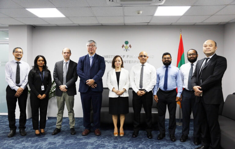 އޭޑީީބީން ރާއްޖެއަށް 50 މިލިޔަން ޑޮލަރުގެ އެހީއެއް