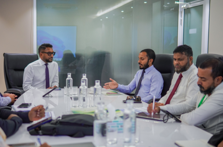 ސްޓޭޓް ފާމާއާ ޙައްޖު ކޯޕަރޭޝަން ގުޅިގެން ޙައްޖުވެރިންނަށް ބޭސް ފޯރުކޮށްދެނީ
