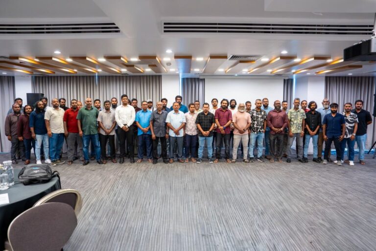 މުނިފޫހިފިލުވުމުގެ ގޮތުން ކުރާ މަސްވެރިކަމަށް ހާއްސަކޮށްގެން މަސައްކަތު ބައްދަލުވުމެއް ބާއްވައިފި
