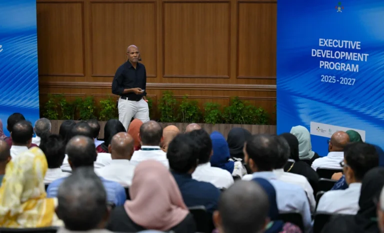 އިސް މުވައްޒަފުންގެ ހުނަރާއި ޤާބިލުކަން އިތުރުކުރުމުގެ ޕުރޮގުރާމް ކުރިއަށް ގެންދަވައިފި