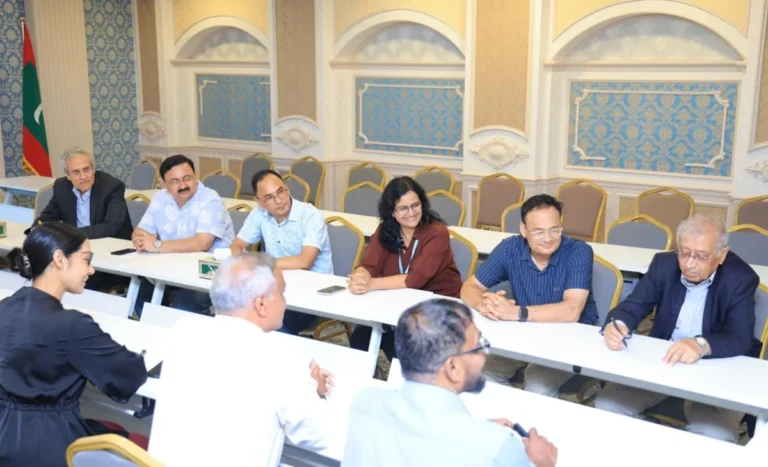 ހޭނައްތާ ޑޮކްޓަރުންގެ 15 ވަނަ ސަރަހައްދީ ބައްދަލުވުން ރާއްޖޭގައި ކާމިޔާބުކަމާއެކު ބާއްވައިފި
