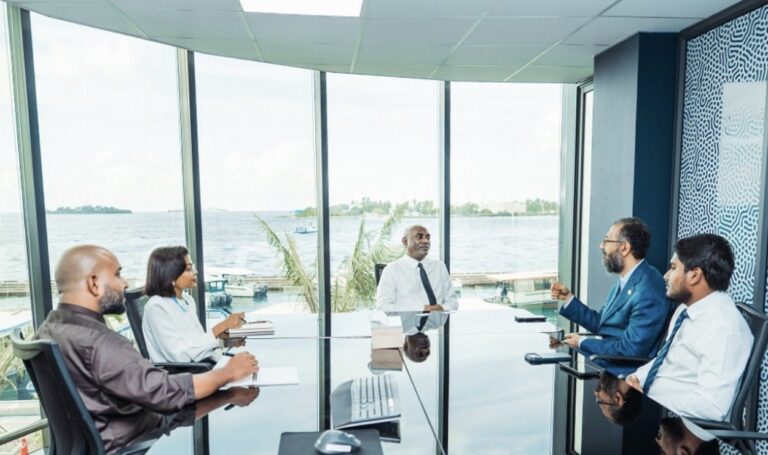 ހަލާލް ފަތުރުވެރިކަން ކުރިއެރުވުމާ ގުޅޭގޮތުން މަޝްވަރާކޮށްފި