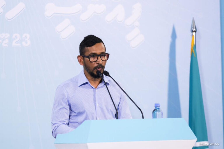 ޕީއެންސީގެ އެއްވެސް މެންބަރަކު ބާކީނުވާނެކަމުގެ ޔަގީންކަން ރައީސް މުޢިއްޒު ދެއްވާ:  ފަލާޙް