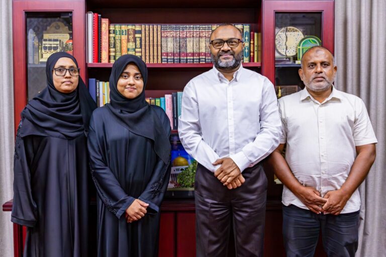 ހޮޅުދޫގެ ފުރަތަމަ ޙާފިޡް، އަލްޙާފިޡާ ފާޠިމަތު ޝާހާ ޙުސައިން