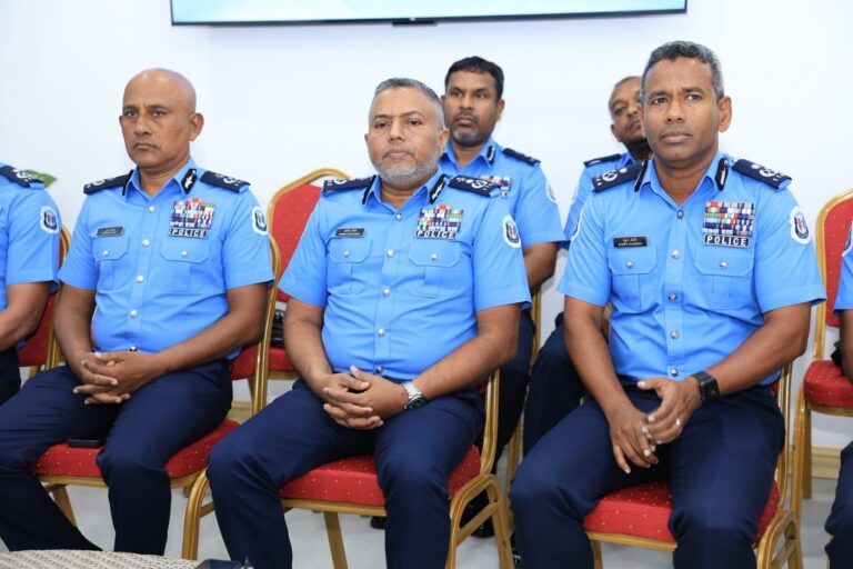 ޕޮލިސް ސްޓޭޝަންތަކާއި އެކު އަތޮޅުތެރޭގެ ފުލުހުންގެ ޚިދުމަތް އިތުރު ހަރުފަތަކަށް