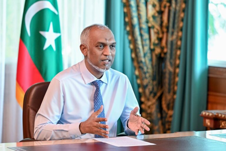 ކައުންސިލްތަކުގެ އިހުތިސާސްގައި ހިމެނޭ ބިމެއް ދައުލަތަށް ނަގާނީ ތަރައްގީގެ މަޝްރޫއުތަކަށް އެކަނި: ރައީސް