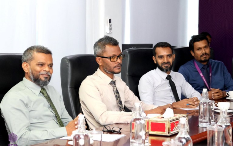 ސިޔާސީ ޕާޓީގެ ޤާނޫނުގައި ބަޔާންކޮށްފައިވާ މިންގަނޑުތަކަށް ތަބާވާންޖެހޭ: އިލެކްޝަންސް
