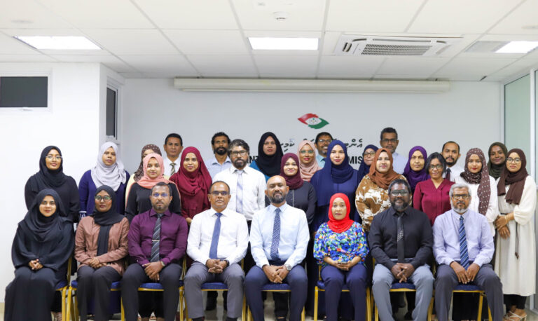 އޭސީސީގެ އިސް ބޭފުޅުންނަށް ޚާއްސަކޮށްގެން ލީޑަރޝިޕް ޓްރެއިނިންތަކެއް ފަށައިފި