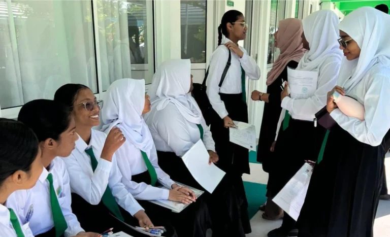 މަތީ ސާނަވީ އިމްތިހާނުގައި 53 ސެންޓަރަކުން ޖުމްލަ 4،973 ދަރިވަރުން ބައިވެރިވި