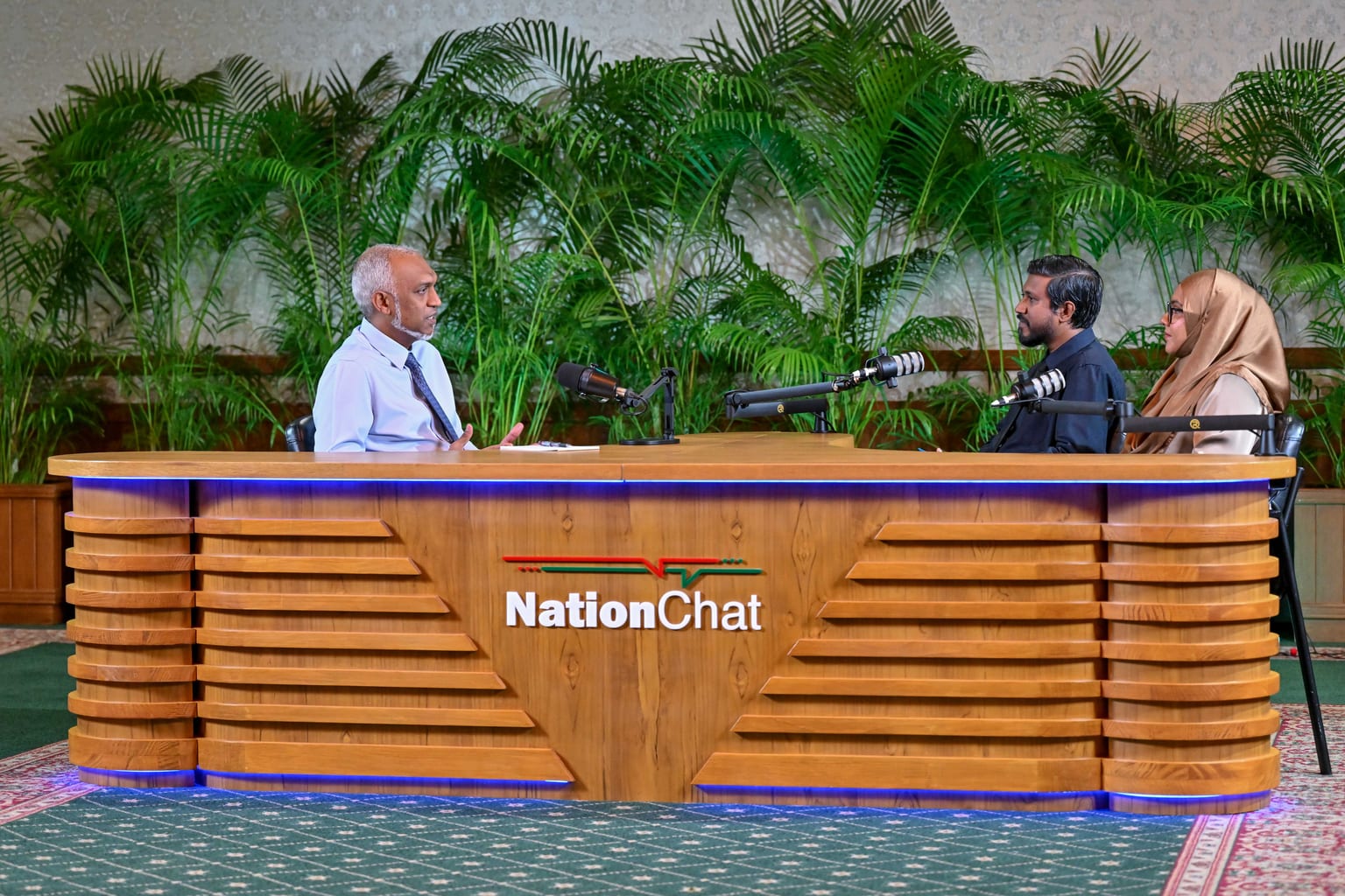 "ނޭޝަން ޗެޓް" ޕޮޑްކާސްޓް ސިލްސިލާގެ 6 ވަނަ އެޕިސޯޑްގައި ރައީސުލްޖުމްހޫރިއްޔާ ޑޮކްޓަރ މުޙައްމަދު މުޢިއްޒު--