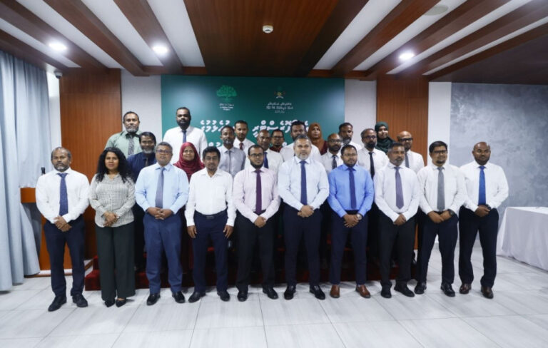 10 ރަށެއްގައި އެގްރޯފޮރެސްޓްރީ ދަނޑުތައް ޤާއިމުކުރުމުގެ  އެއްބަސްވުންތަކުގައި ސޮއިކޮށްފި
