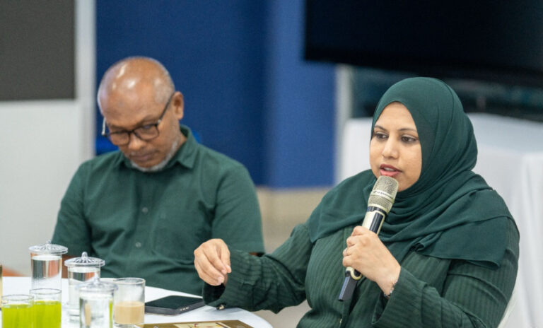 ލިޔުންތެރިކަމުގެ ފަންނު ކުރިއެރުވުމާއި، ޒުވާނުންގެ ޝަޢުގުވެރިކަން އިތުރުކުރުމާ ގުޅޭގޮތުން މަޝްވަރާކޮށްފި