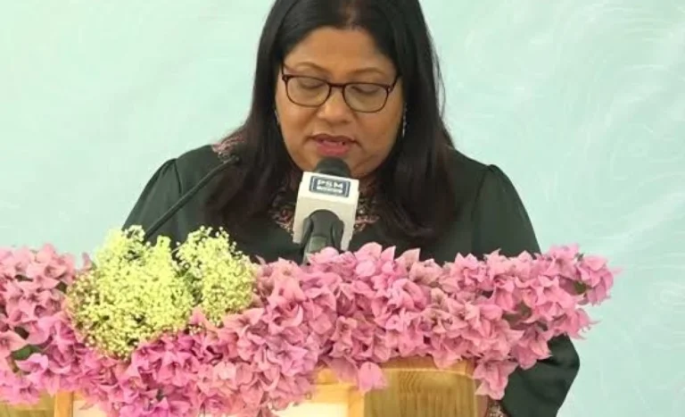 ށ. މަރޮށީގައި ލެބޯޓަރީގެ ޚިދުމަތް ފަށައިފި