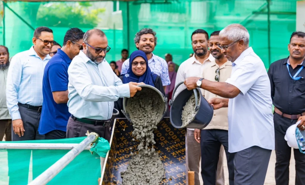 ވިލިމާލެ މަސްޖިދުއްސަލާމް ހުރި ބިމުގައި އައު މިސްކިތެއް، ބިންގާ އަޅައިފި